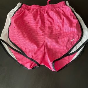 💜Nike XS running shorts